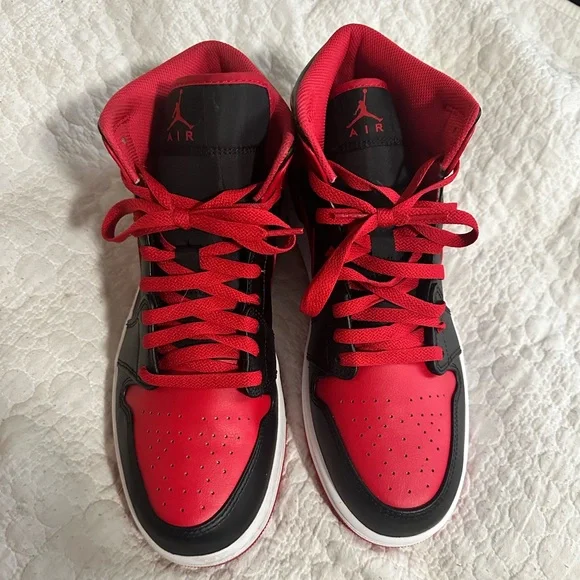 Nike Air Jordan 1 Mid Men’s 11 - Picture 4 of 4